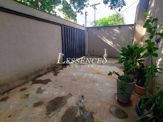 Casa para Venda em Goiânia - 5