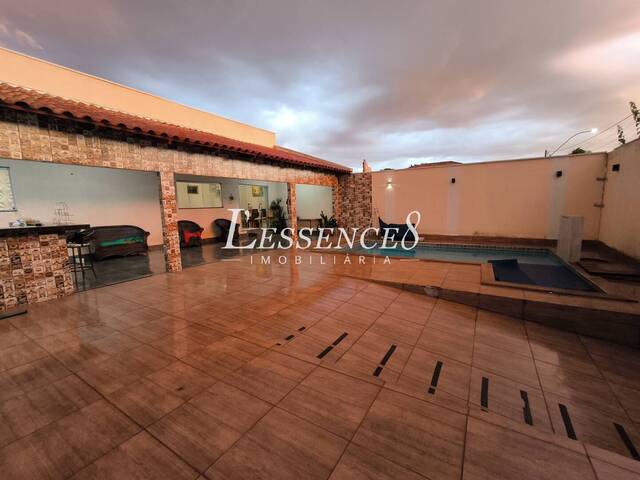 Casa para Venda em Senador Canedo - 4