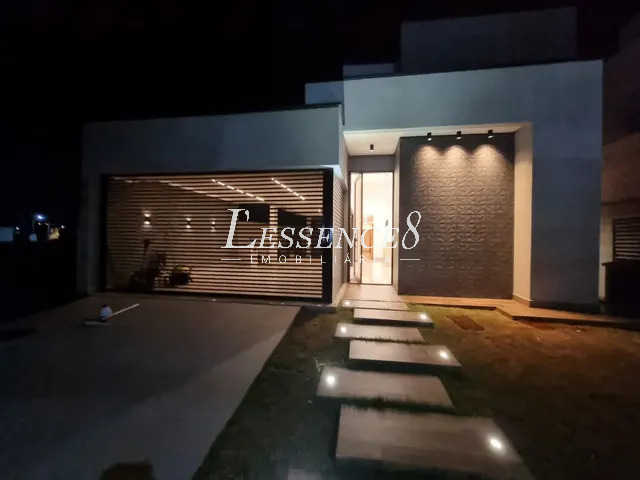 #374 - Casa em condomínio para Venda em Senador Canedo - GO - 2