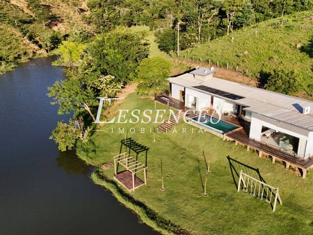 Venda em Calcilândia - Goiás