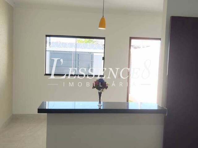 Casa para Venda em Goiânia - 5