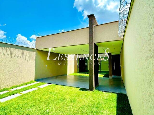 Casa para Venda em Aparecida de Goiânia - 2
