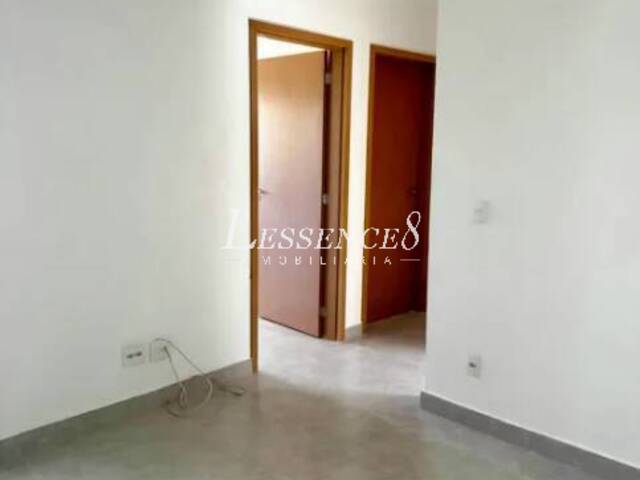 Apartamento para Venda em Aparecida de Goiânia - 5