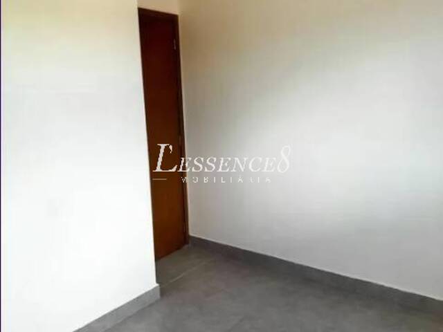 Apartamento para Venda em Aparecida de Goiânia - 3