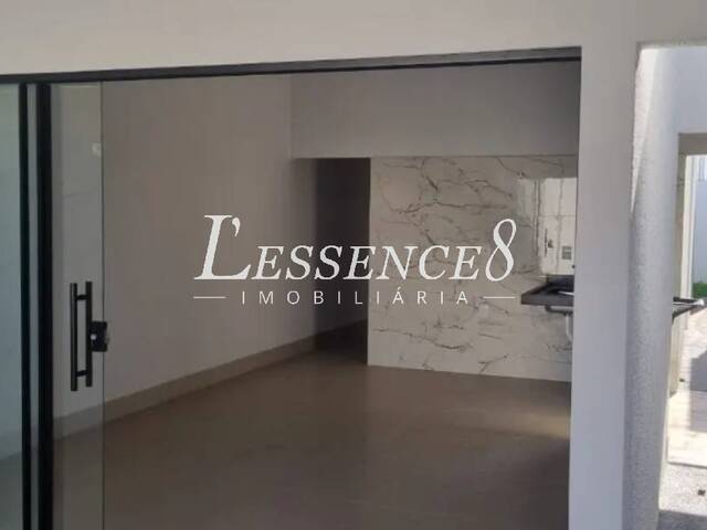 Casa para Venda em Aparecida de Goiânia - 4