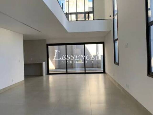 Casa para Venda em Senador Canedo - 4