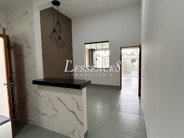 Casa para Venda em Goiânia - 2