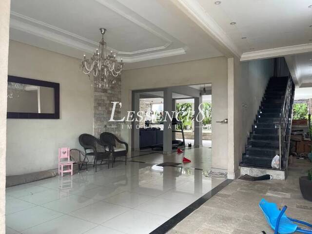 Sobrado para Venda em Goiânia - 5