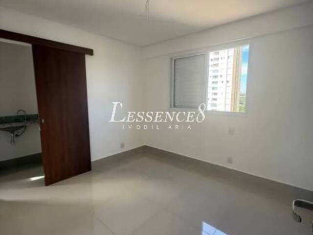Apartamento para Venda em Goiânia - 3