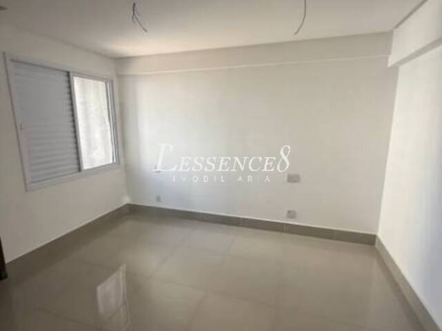 Apartamento para Venda em Goiânia - 4