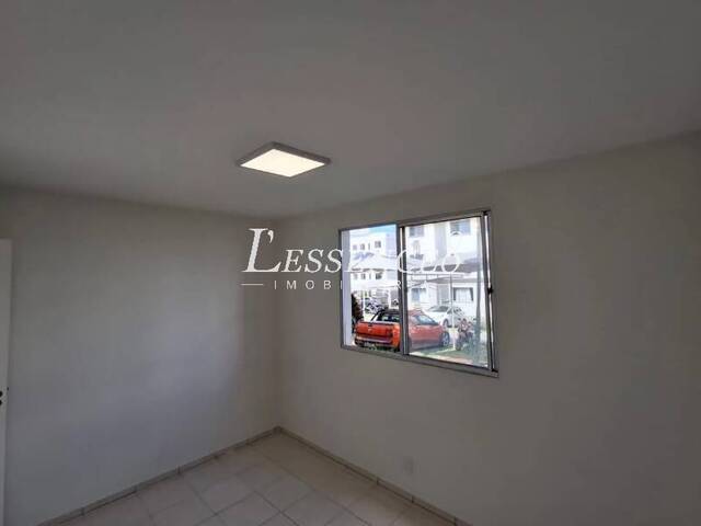 Apartamento para Venda em Aparecida de Goiânia - 2