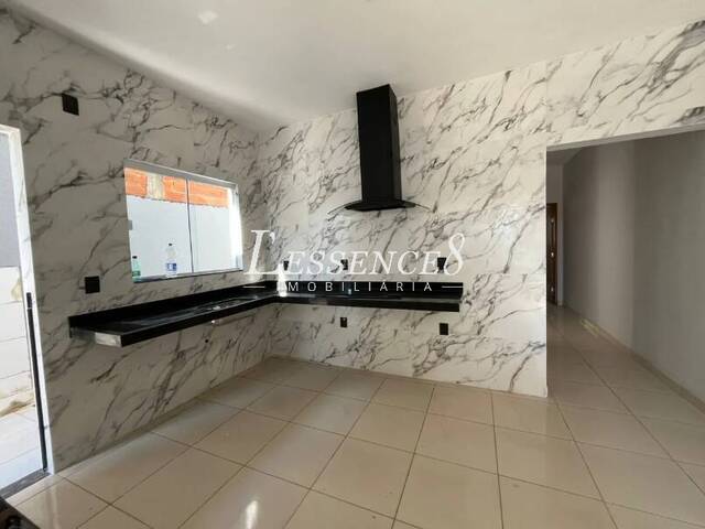 Casa para Venda em Goiânia - 3