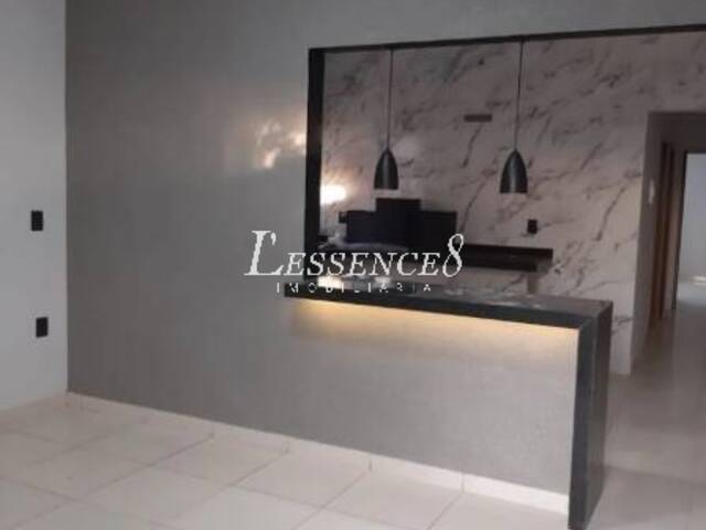 Casa para Venda em Goiânia - 5