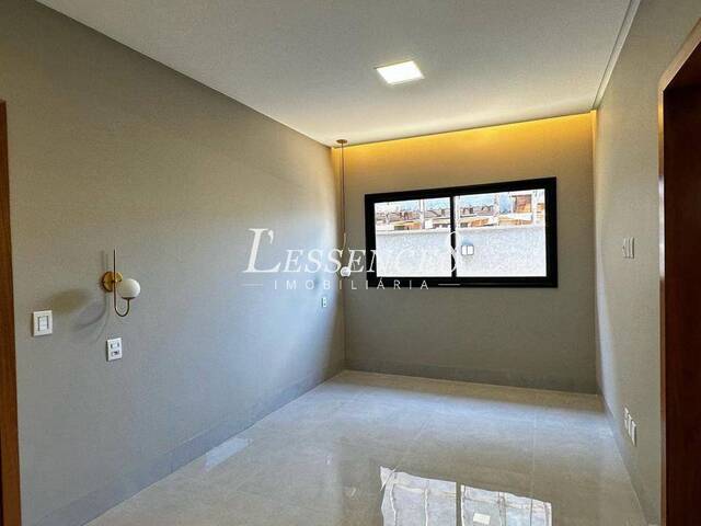 Casa para Venda em Aparecida de Goiânia - 5