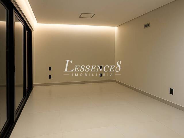 Sobrado para Venda em Senador Canedo - 5