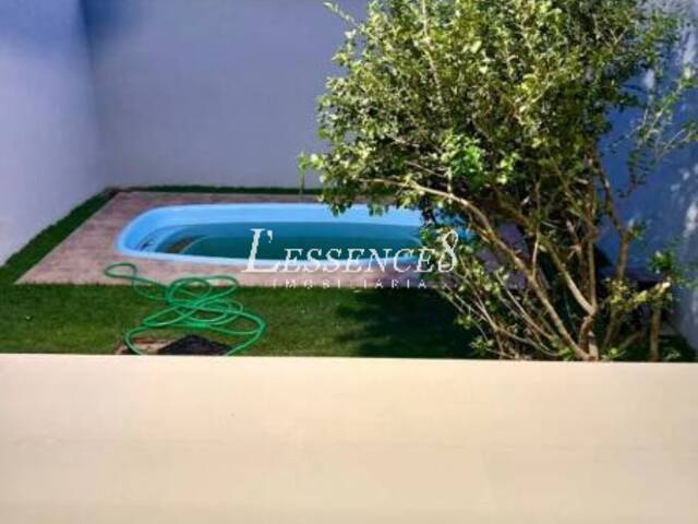 Casa para Venda em Aparecida de Goiânia - 2