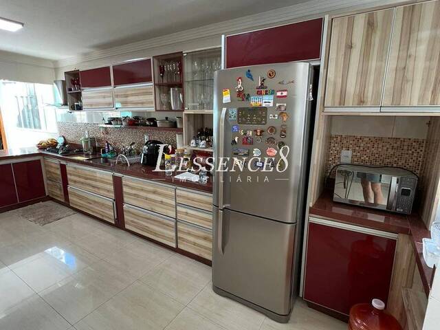 Casa para Venda em Goiânia - 5