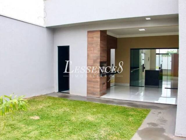 Casa para Venda em Aparecida de Goiânia - 2