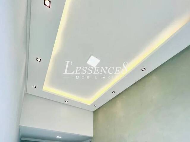 Casa para Venda em Aparecida de Goiânia - 5