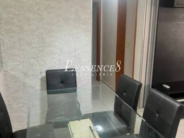 Apartamento para Venda em Goiânia - 4
