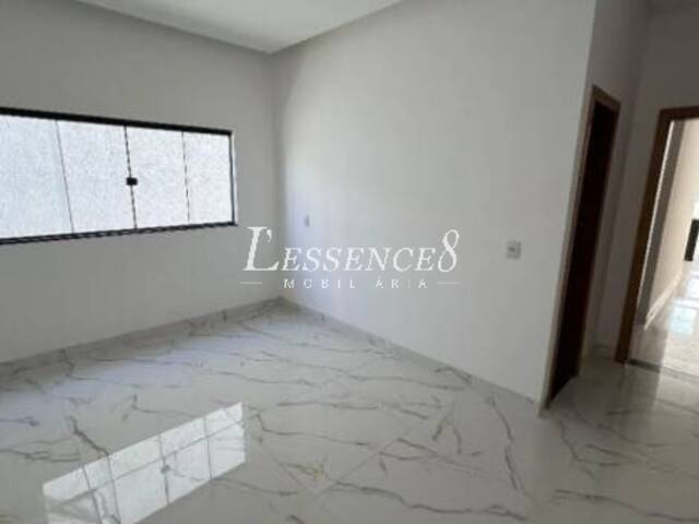 Casa para Venda em Aparecida de Goiânia - 3