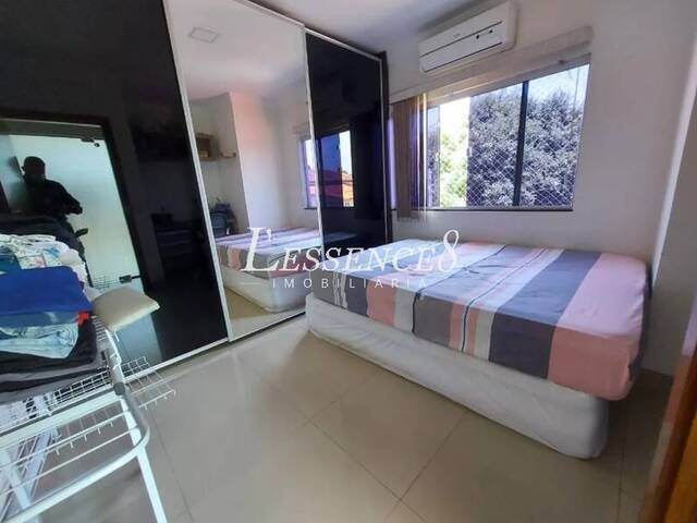 Sobrado para Venda em Aparecida de Goiânia - 5