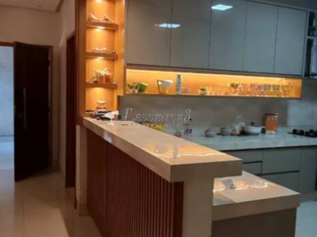 Casa para Venda em Aparecida de Goiânia - 5