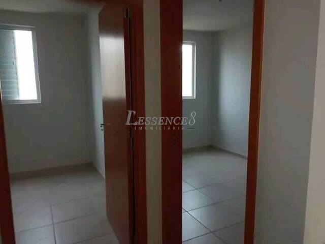 Apartamento para Venda em Aparecida de Goiânia - 4