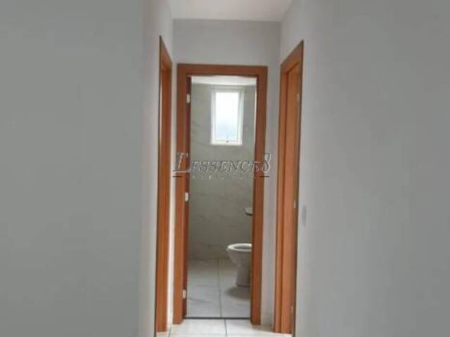 Apartamento para Venda em Aparecida de Goiânia - 5