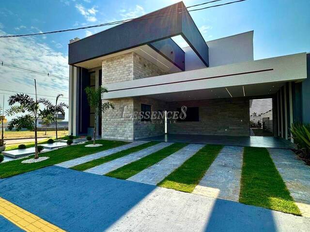 #823 - Casa em condomínio para Venda em Senador Canedo - GO - 1