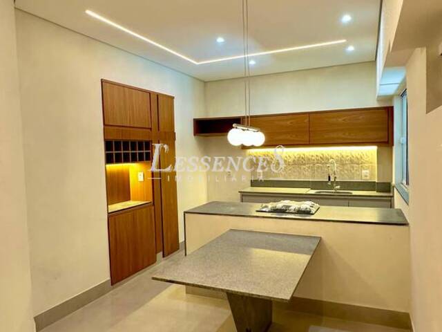 Apartamento para Venda em Goiânia - 4