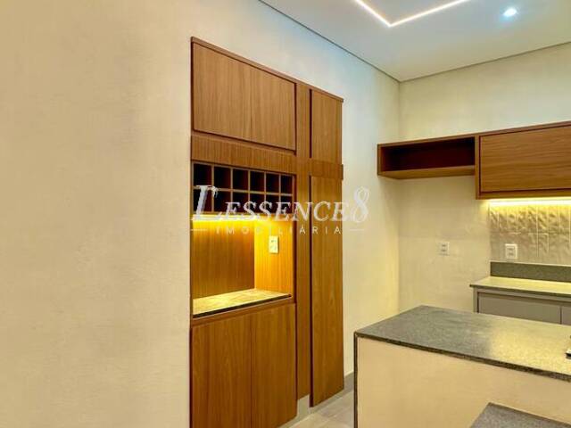 Apartamento para Venda em Goiânia - 3