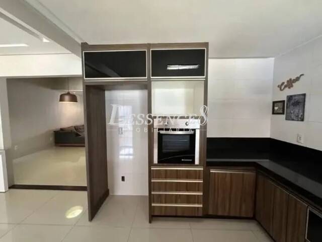 Casa para Venda em Goiânia - 3