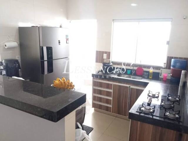 Casa para Venda em Goiânia - 4