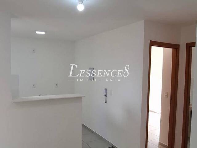 #877 - Apartamento para Venda em Goiânia - GO - 2