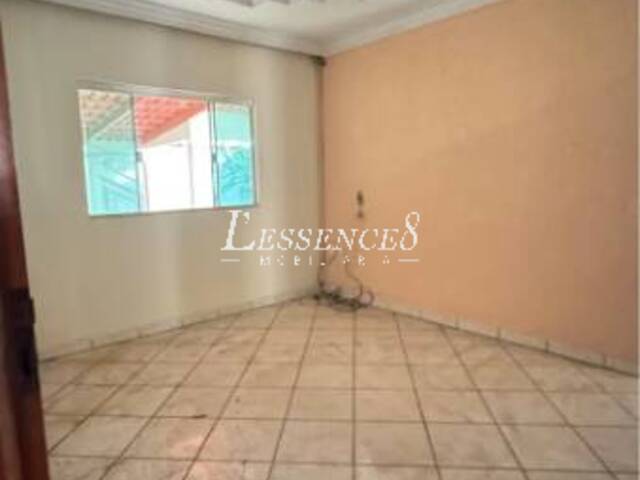 Casa para Venda em Aparecida de Goiânia - 5