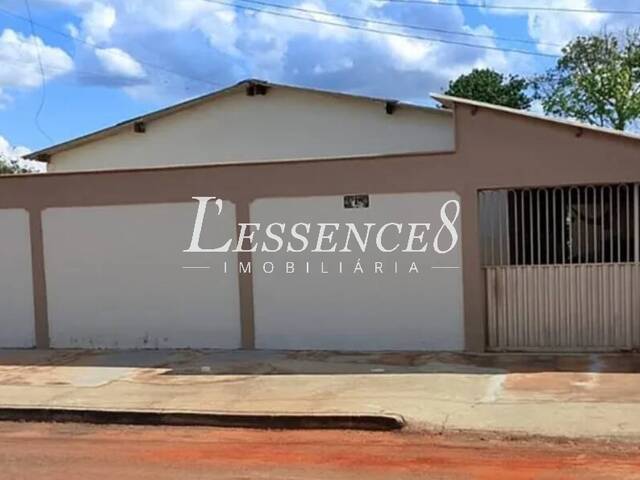 #887 - Casa para Venda em Trindade - GO - 2