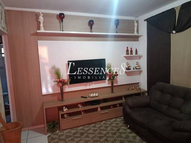 #893 - Casa para Venda em Aparecida de Goiânia - GO - 2