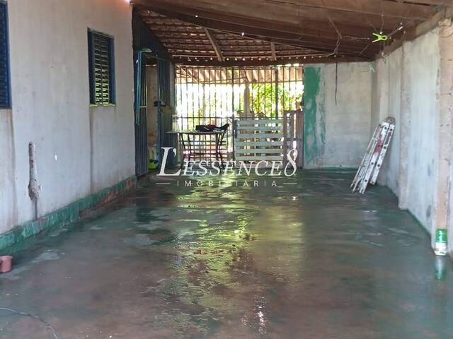 #900 - Casa para Venda em Aparecida de Goiânia - GO - 1