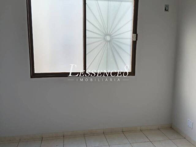 #905 - Apartamento para Venda em Goiânia - GO - 2