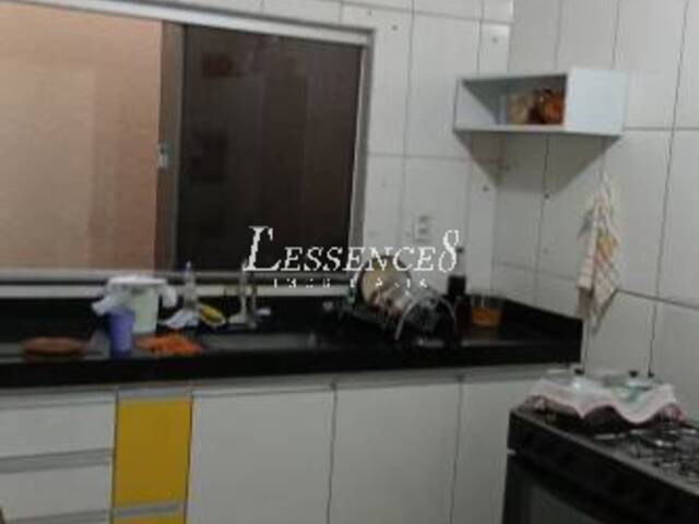 Casa para Venda em Goiânia - 4