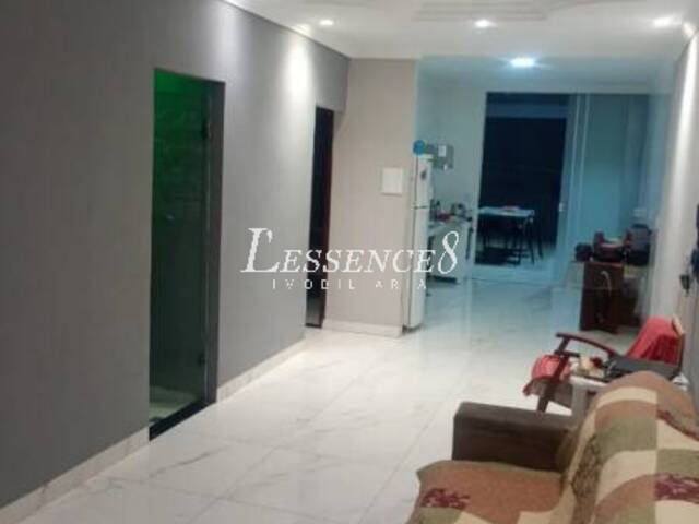 Casa para Venda em Goiânia - 4