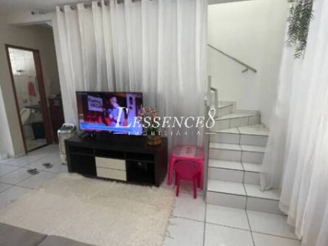 Casa em condomínio para Venda em Aparecida de Goiânia - 4