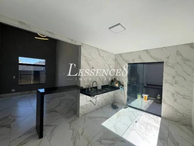 Casa para Venda em Aparecida de Goiânia - 5