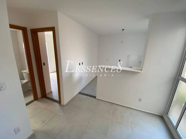 #960 - Apartamento para Venda em Goiânia - GO - 2