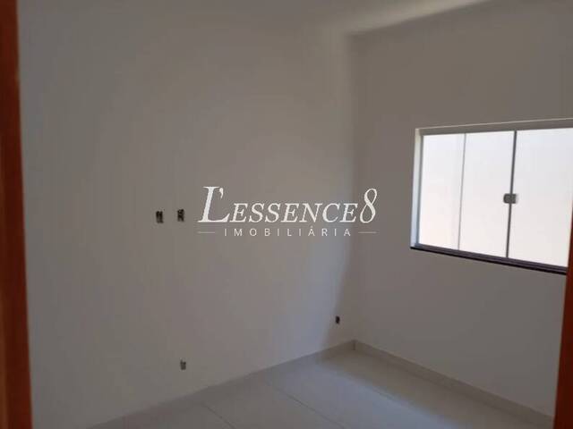 Casa para Venda em Aparecida de Goiânia - 4