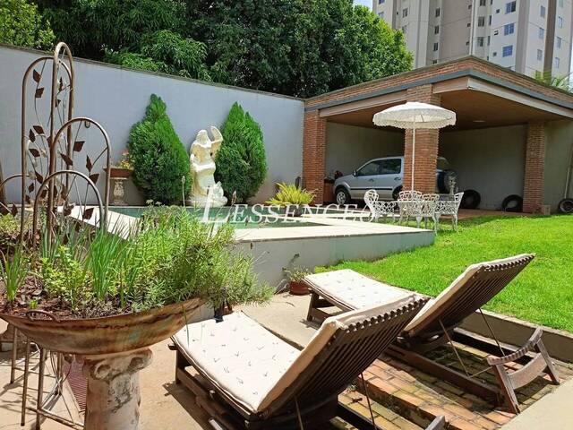 #976 - Casa para Venda em Goiânia - GO - 1
