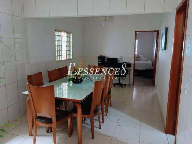 #984 - Casa para Venda em Aparecida de Goiânia - GO - 3