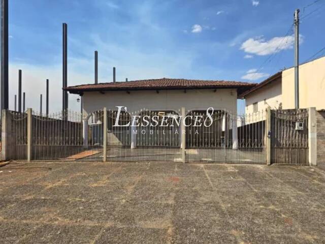 #985 - Casa para Venda em Goiânia - GO - 1