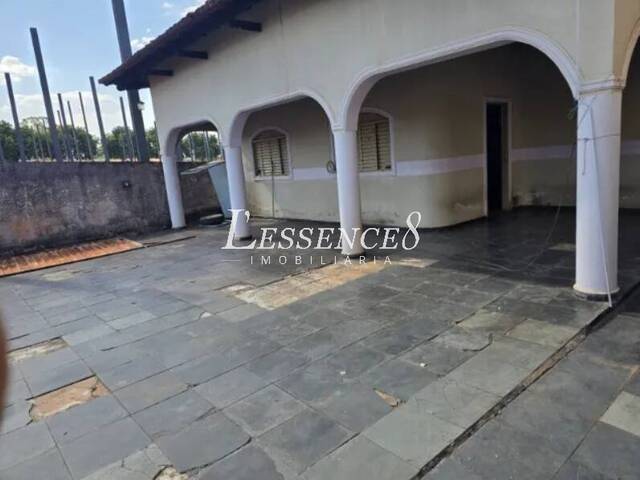 #985 - Casa para Venda em Goiânia - GO - 2